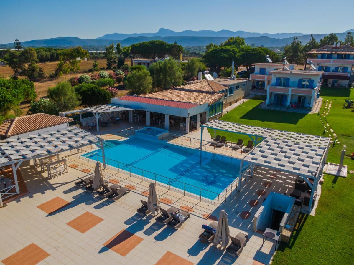 Mesogeios Hotel Marathopoli Eksteriør billede