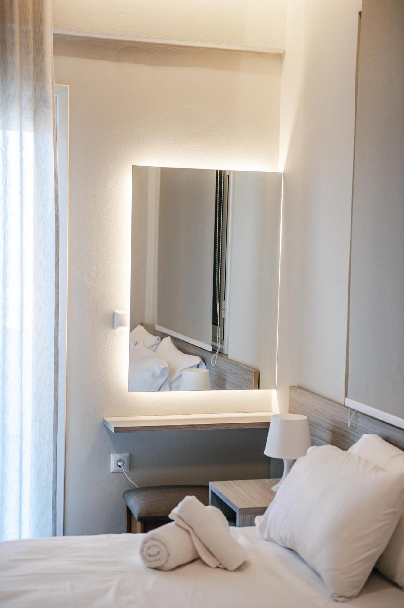 Mesogeios Hotel Marathopoli Eksteriør billede