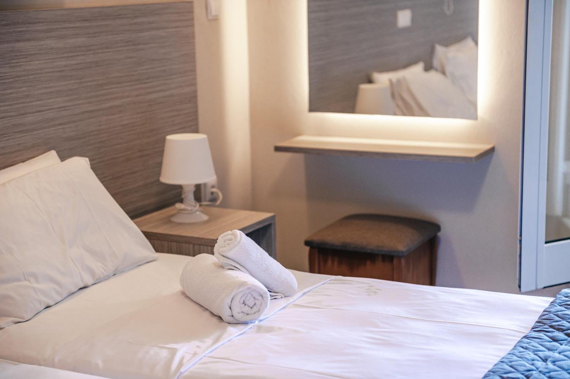 Mesogeios Hotel Marathopoli Eksteriør billede